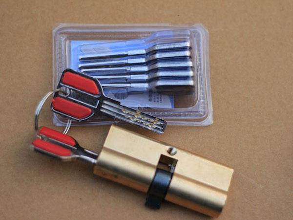 迁西24小时上门开锁公司